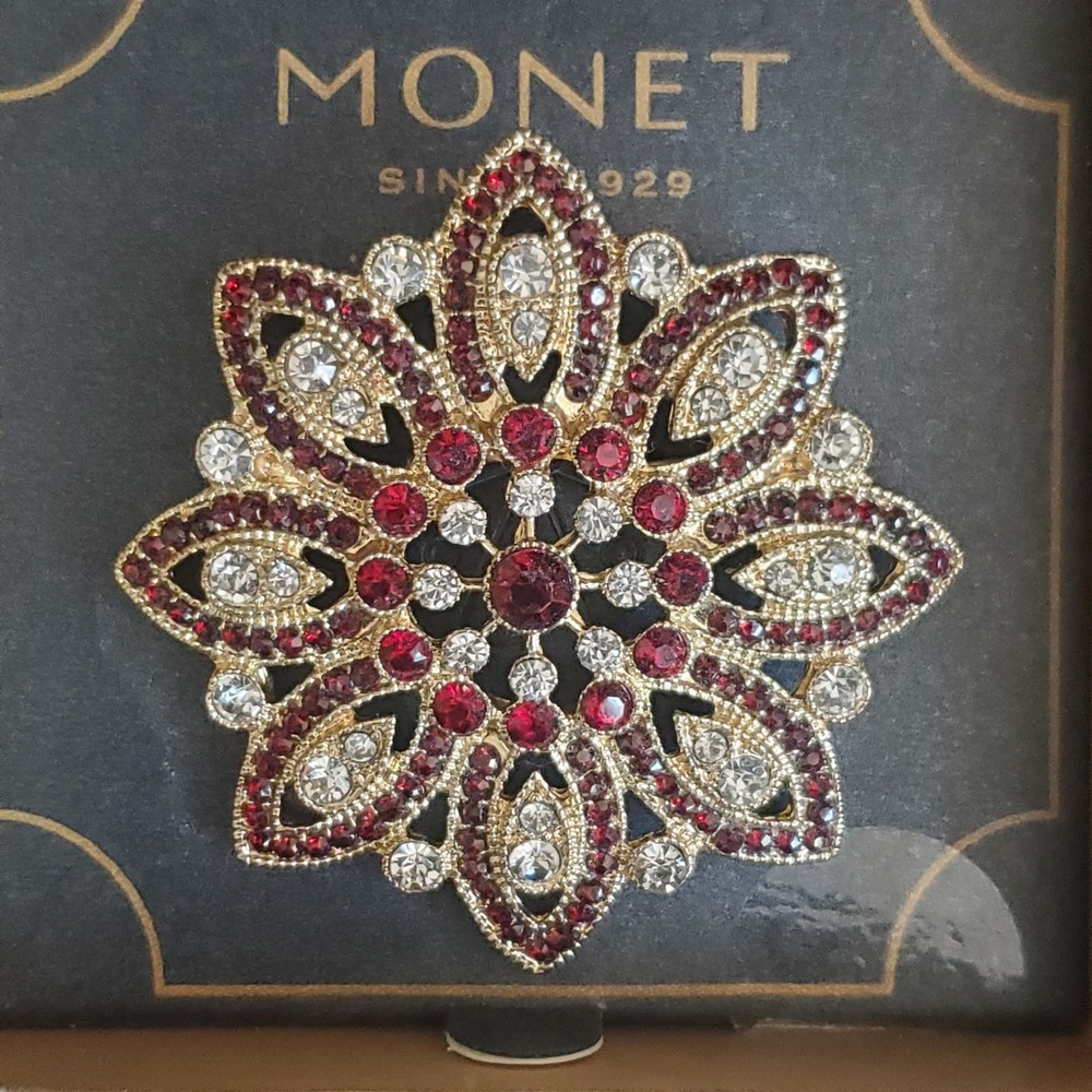 MONET Brooch with Red and Clear Rhinestones‎ in Gold Tone Setting New in Box